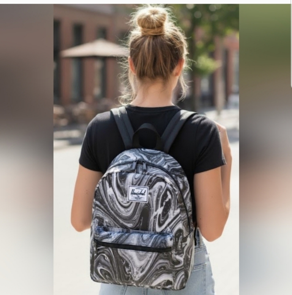 NEW! Herschel nova mid volume backpack NWT